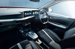 Vauxhall Frontera Ultimate, 2025, interior
